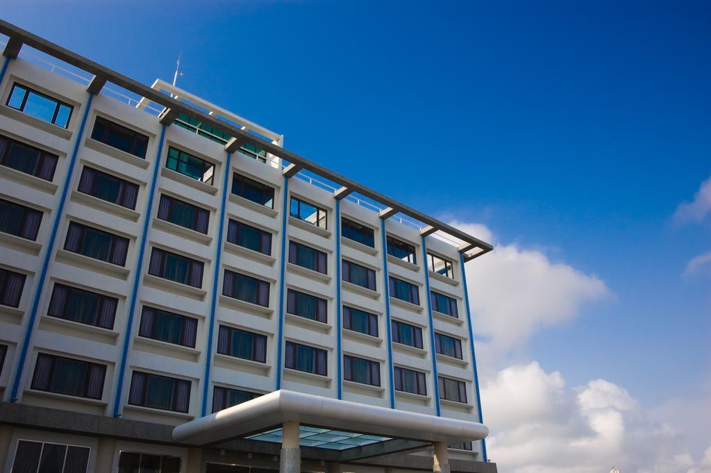 Yentai Hotel Magong Exterior photo