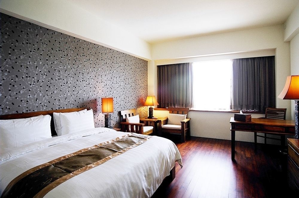 Yentai Hotel Magong Exterior photo