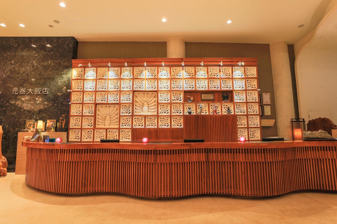 Yentai Hotel Magong Exterior photo