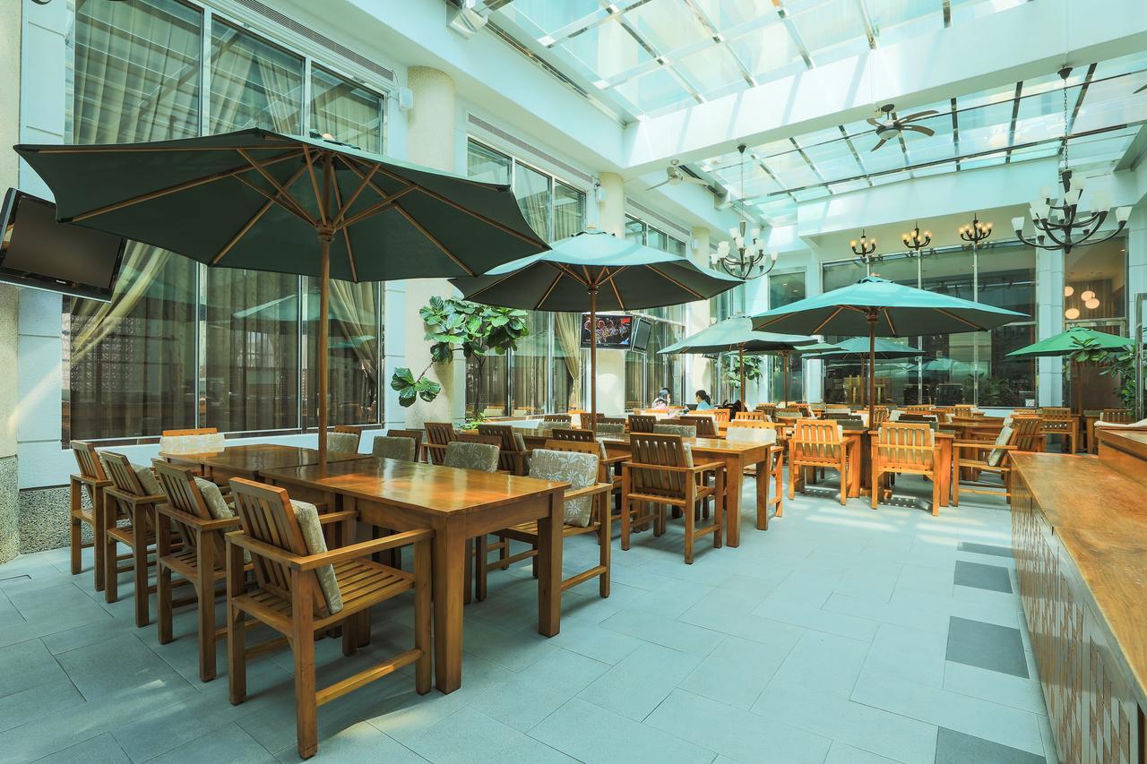 Yentai Hotel Magong Exterior photo
